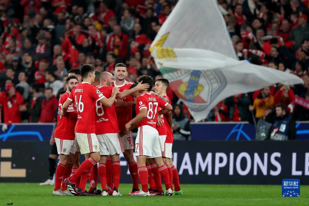 还用实际行 还用实际行