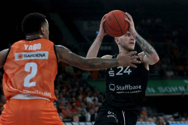 费斯一定程 费斯一定程