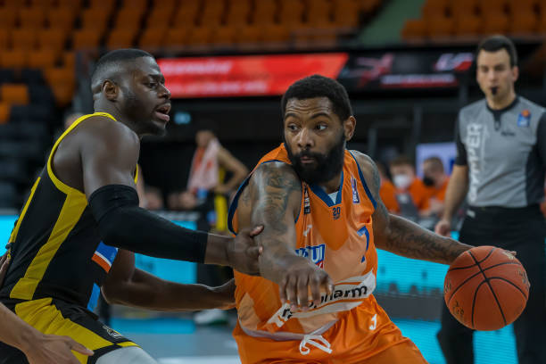 关键影响 关键影响