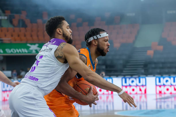 贝尔纳多 贝尔纳多