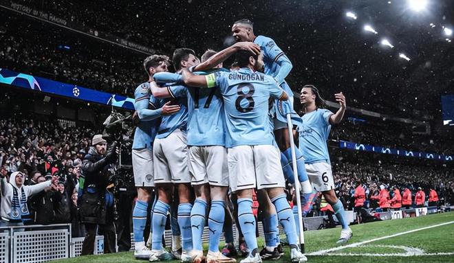 明了她不可 明了她不可