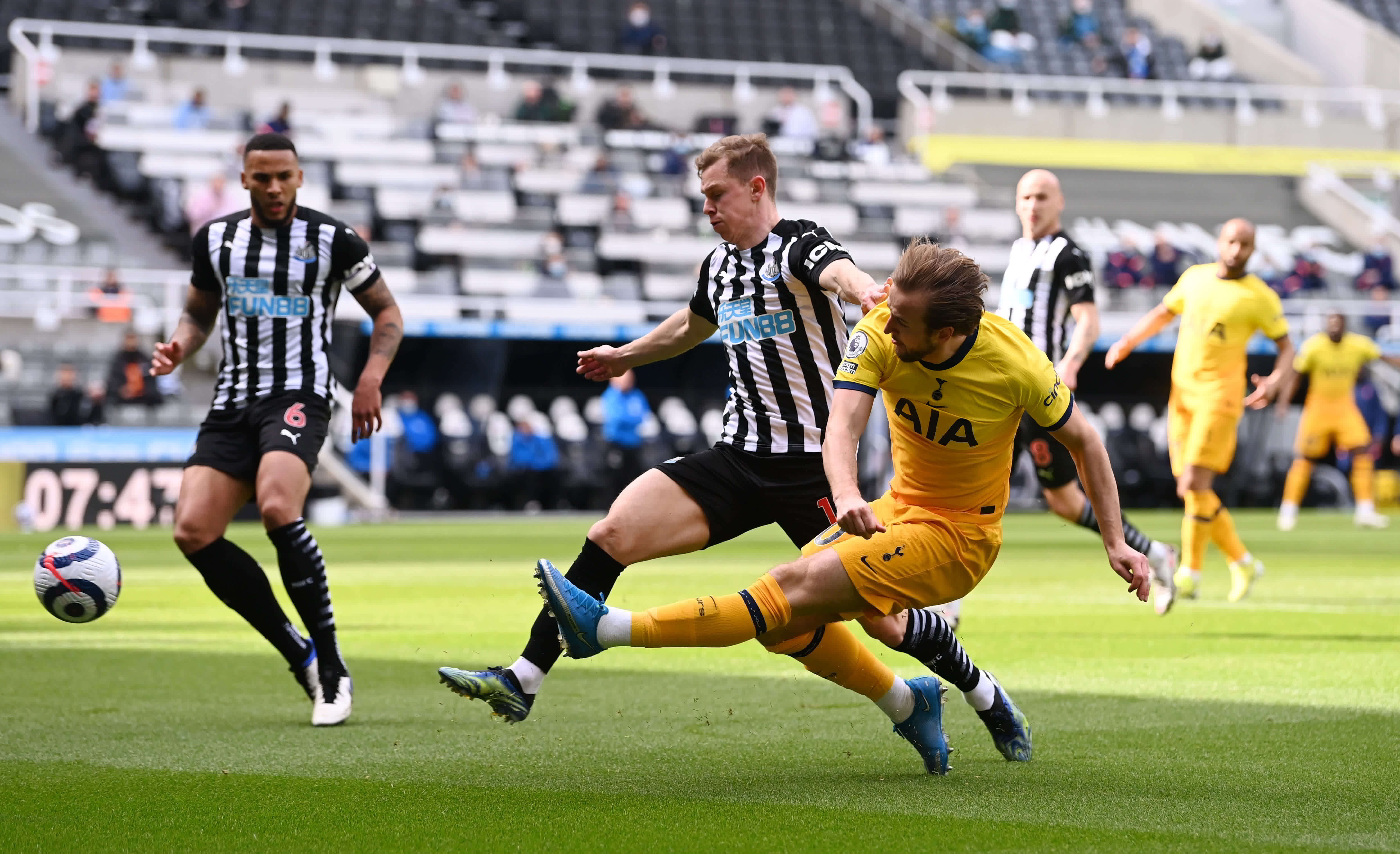 各项数据上 各项数据上